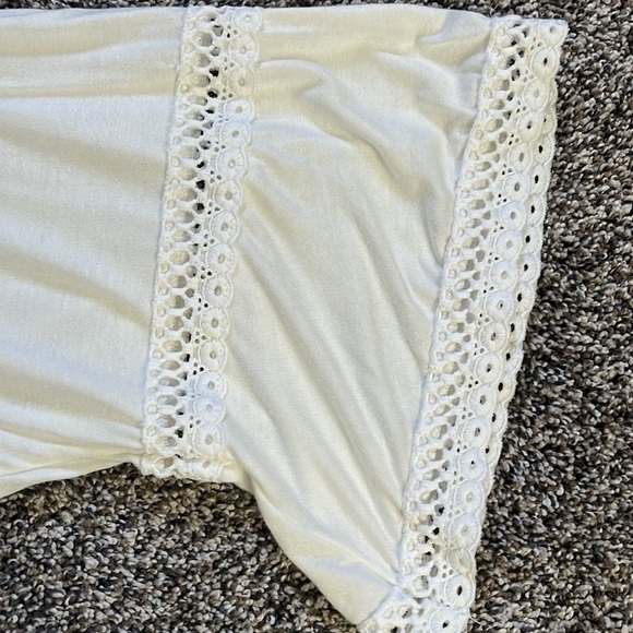 Venus Crochet Top Cold Shoulder Top Bell Sleeve Top - Picture 6 of 13